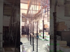 Szklane drzwi rozdzielające szafki sieciowe dla wszechstronnych zastosowań